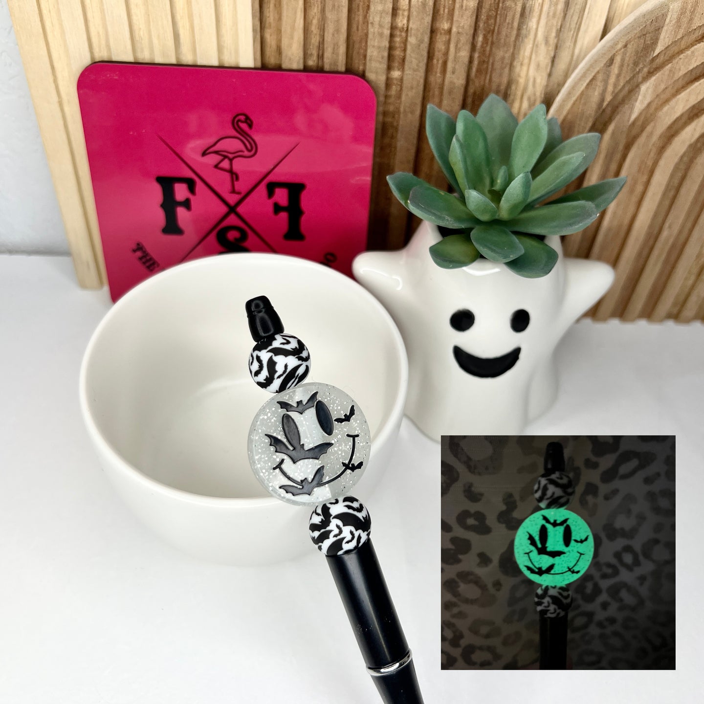 It's GLOW Bats Plastic Pen